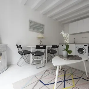  Apartment Nieve France